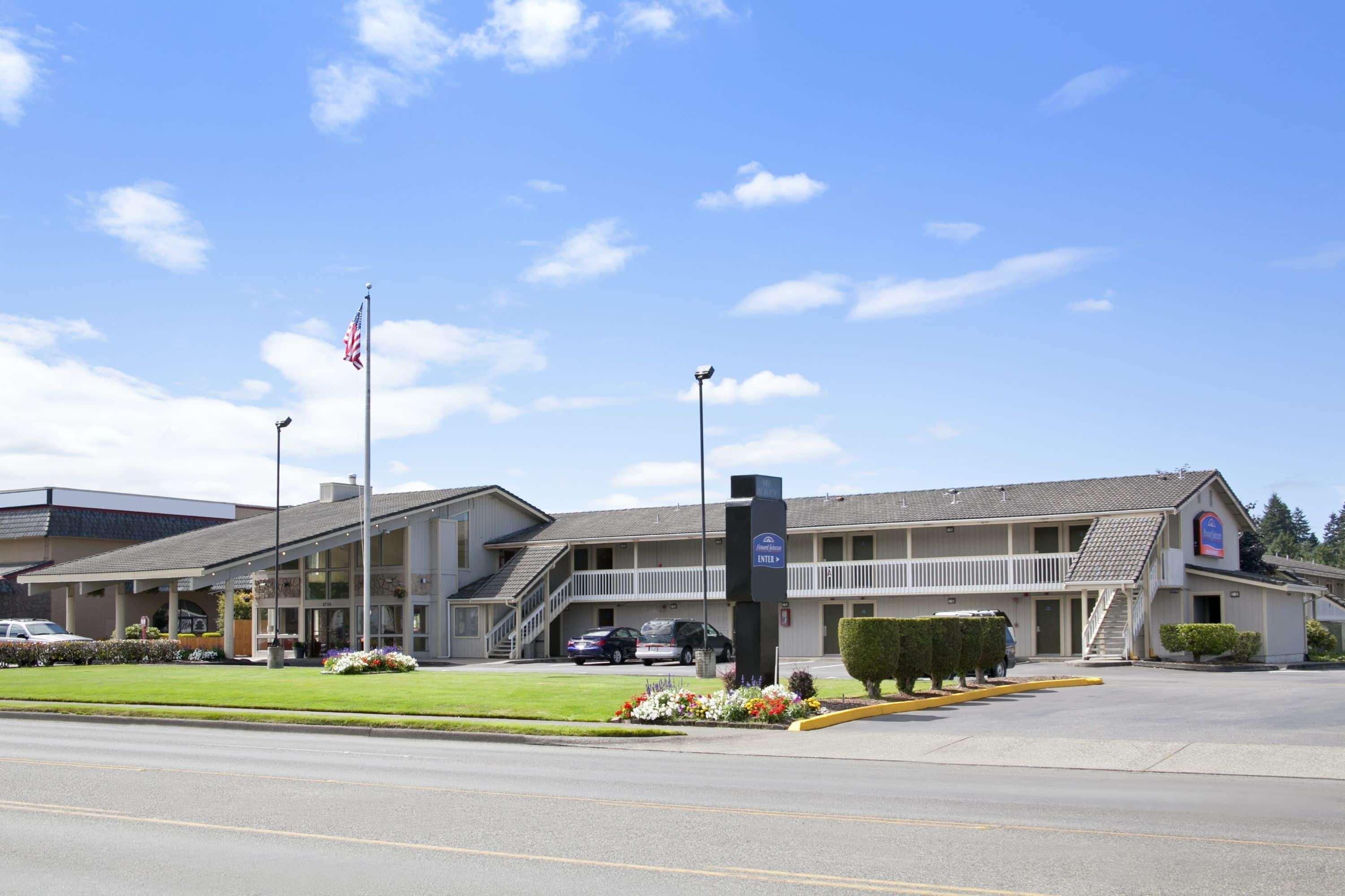 South Tacoma Suites Εξωτερικό φωτογραφία