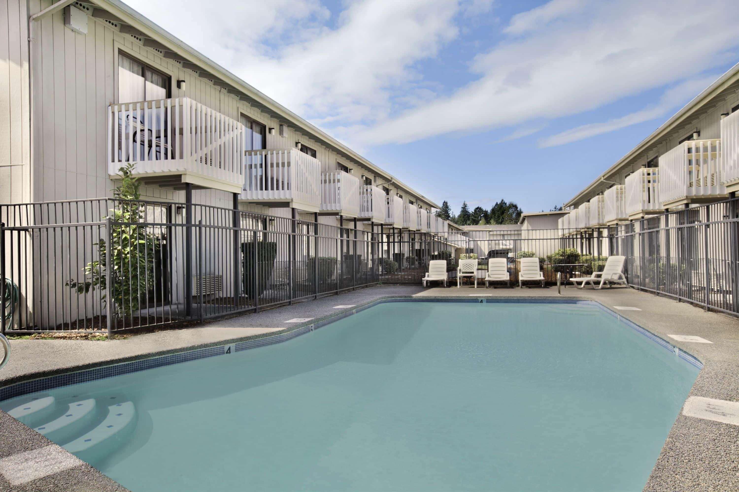 South Tacoma Suites Εξωτερικό φωτογραφία