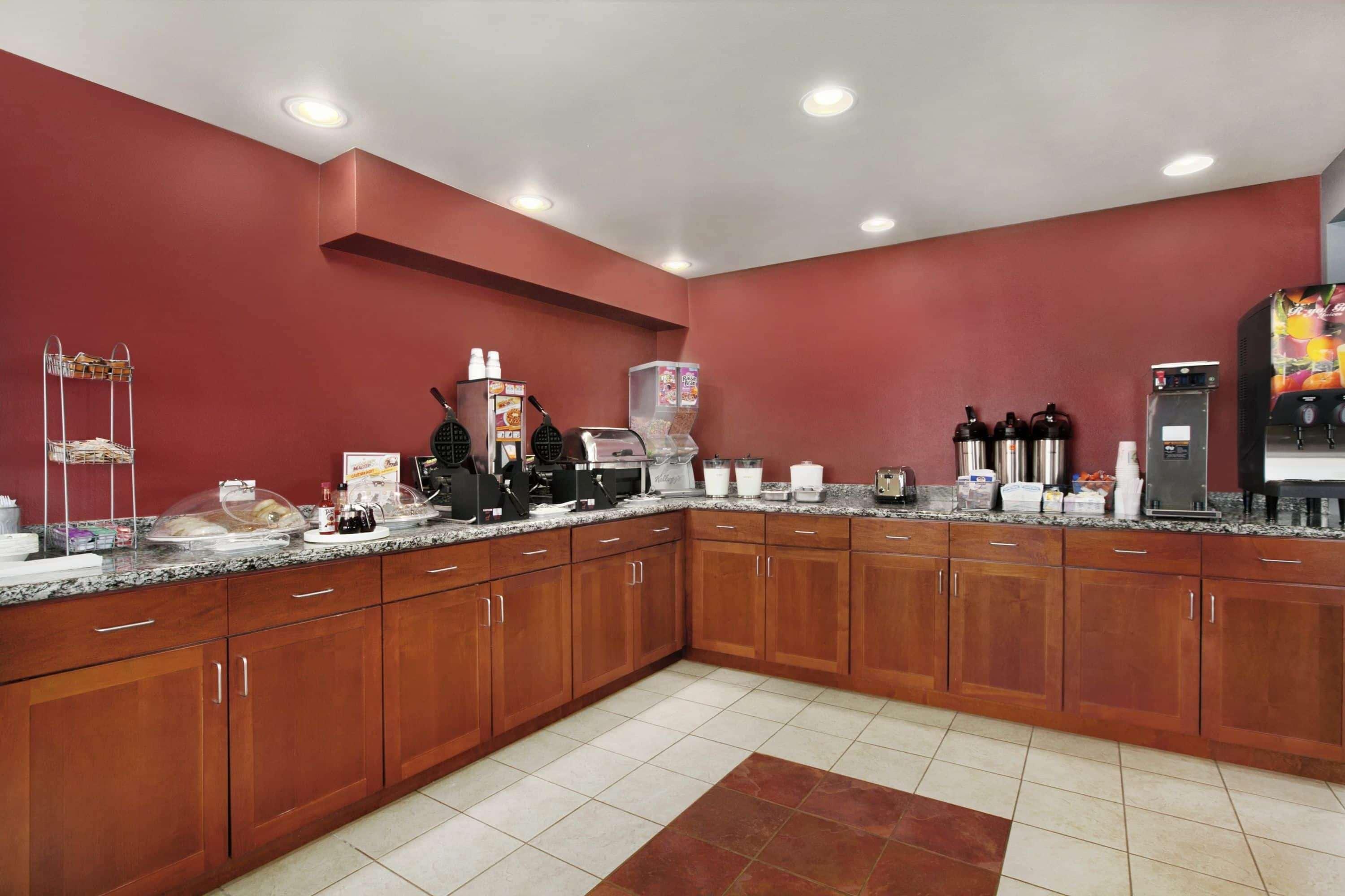 South Tacoma Suites Εξωτερικό φωτογραφία