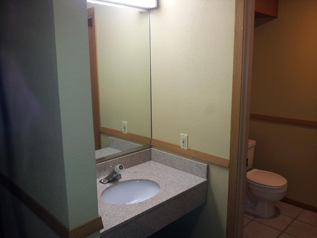 South Tacoma Suites Δωμάτιο φωτογραφία